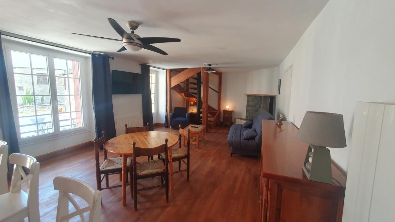 Charmante Maison De Village Condat-sur-Vezere Eksteriør bilde